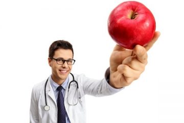 Why An Apple A Day Can Keep Both Your Doctor AND Your Dentist Away